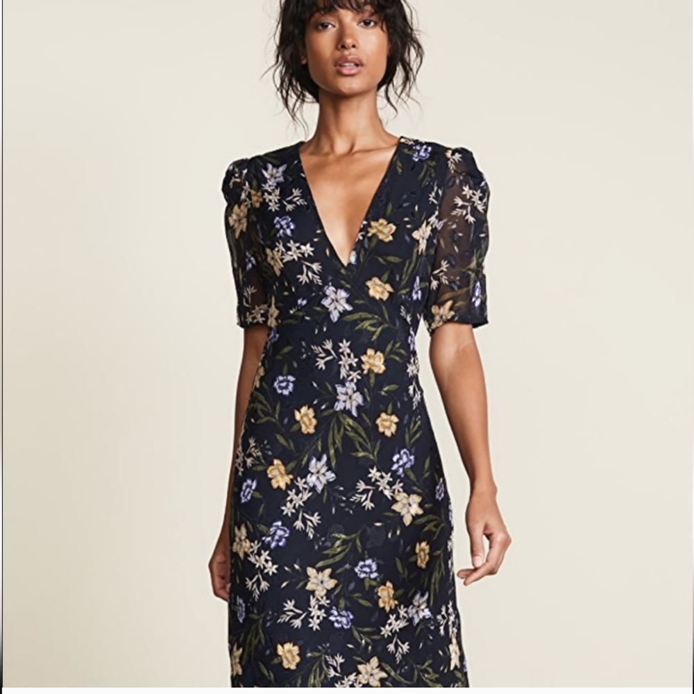 ASTR Marleen Midi Dress -Blue Floral Keyhole Back